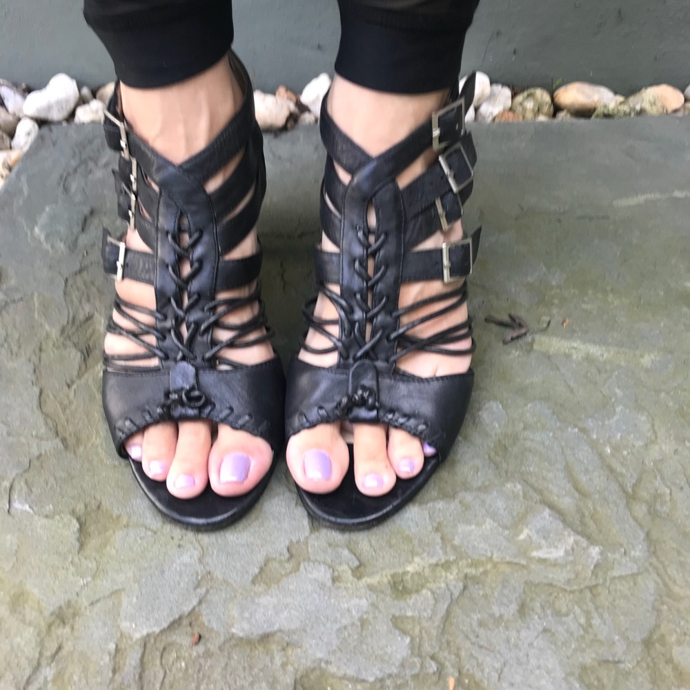 Boutique 9 Sandals
